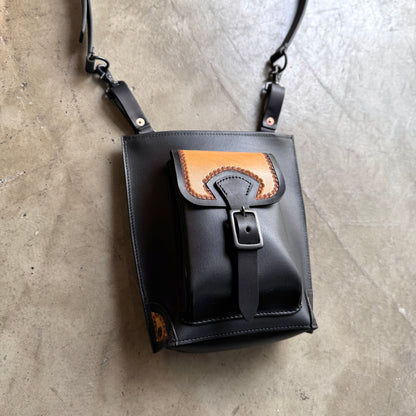 LONG SHOULDER BAG “Sun Burst“ 【縦型ショルダーバッグ/ステアハイド/カービング/バイカラー】
