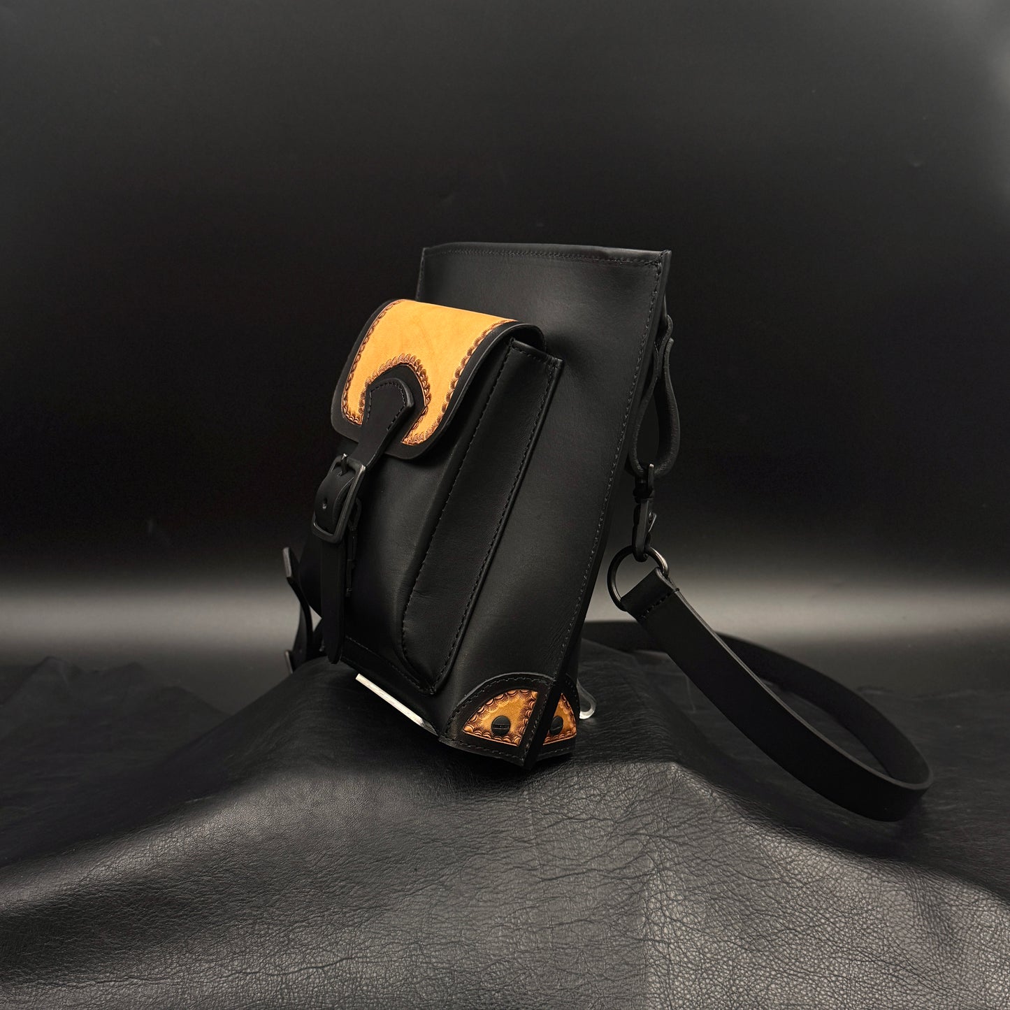 LONG SHOULDER BAG “Sun Burst“ 【縦型ショルダーバッグ/ステアハイド/カービング/バイカラー】