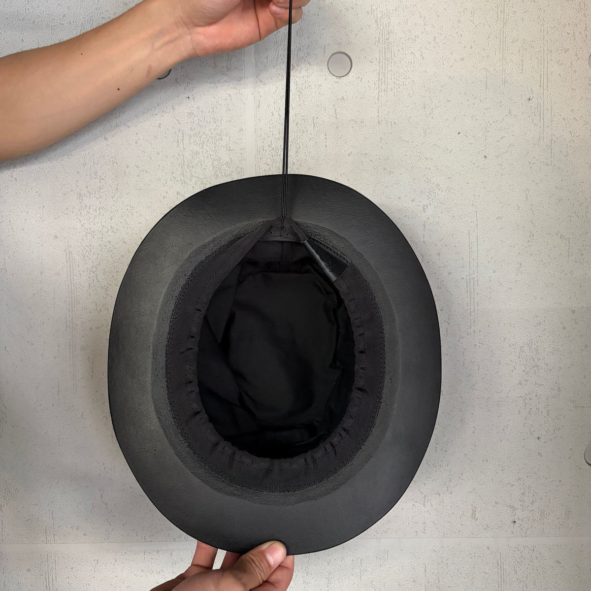 ATSU×SOTOMI CROCODILE POROSUS HAT "Feather" The Ore PLATINUM【レザーハット/ブラック/クロコダイル/ポロサス/カービング/プラチナ】