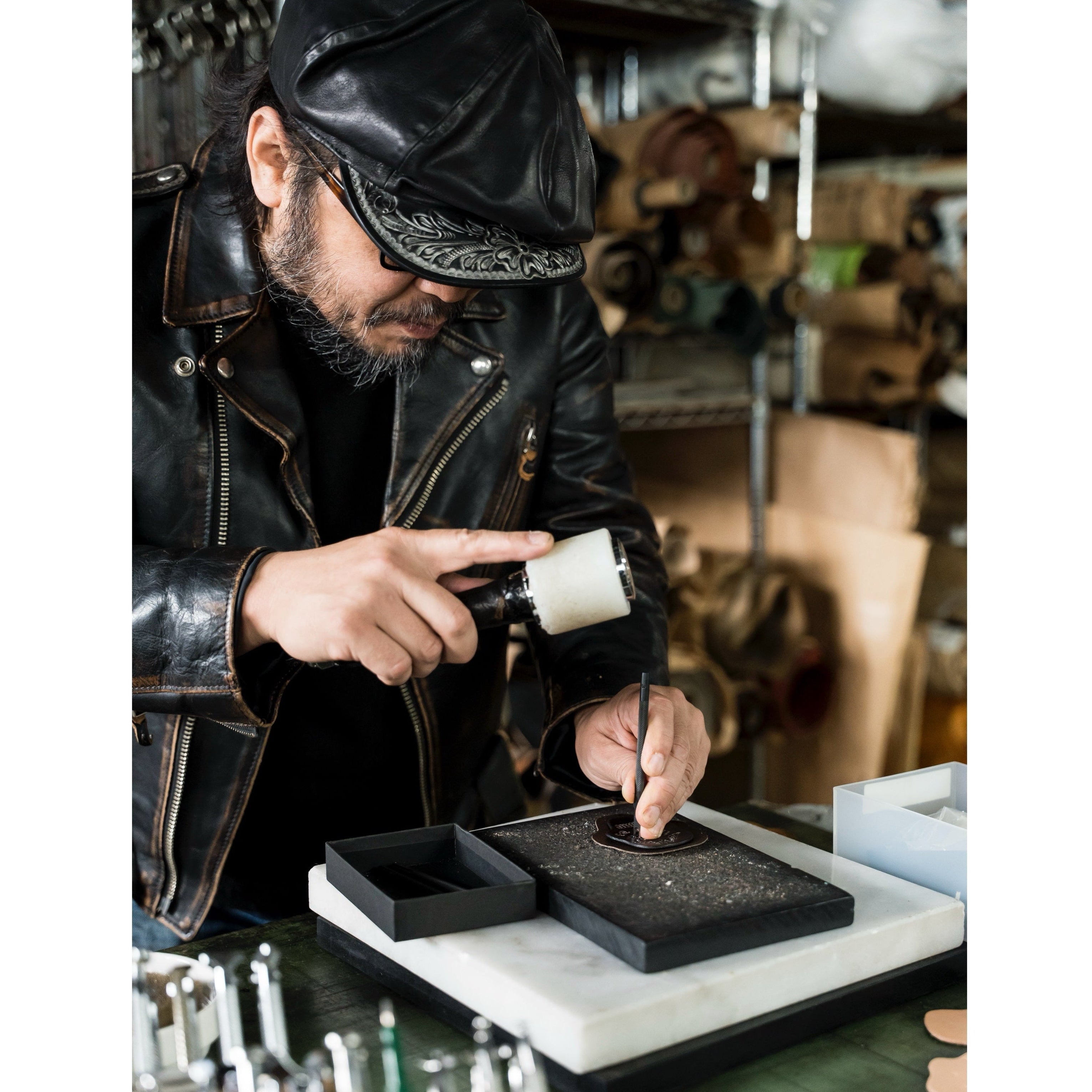 SOTOMI×ATSU – ATSU LEATHER WORKS