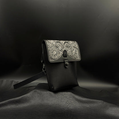 SHOULDER BAG “Crest“ The Ore 純銀【ショルダーバッグ/ステアハイド/カービング/シルバー】